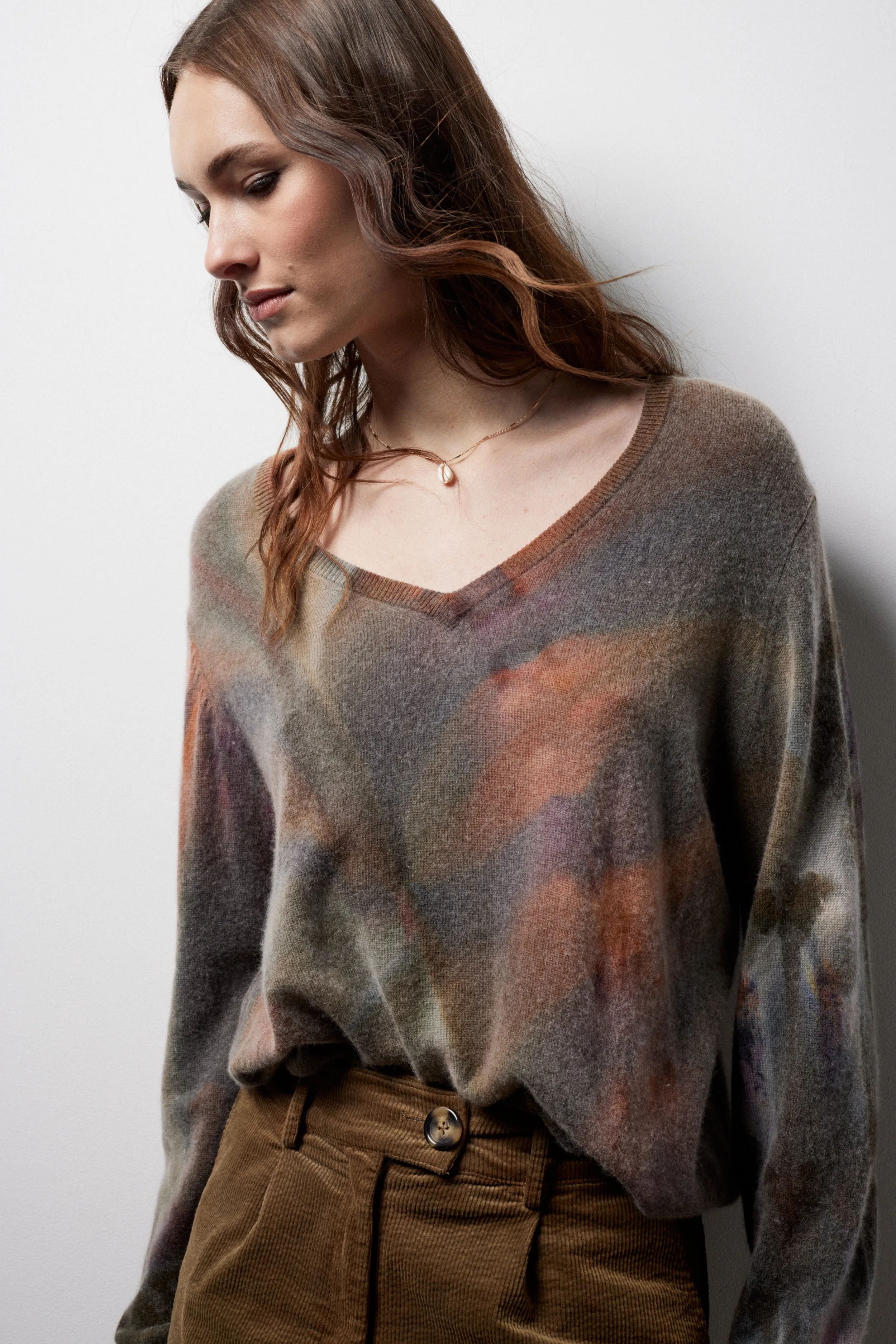 Cashmere V-Neck Sweater