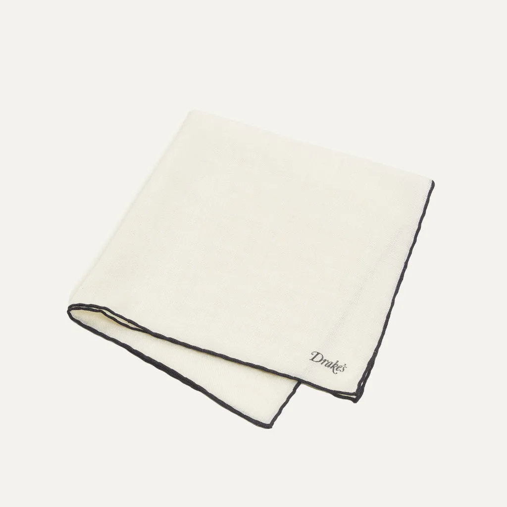 Contrast Shoe String Pocket Square