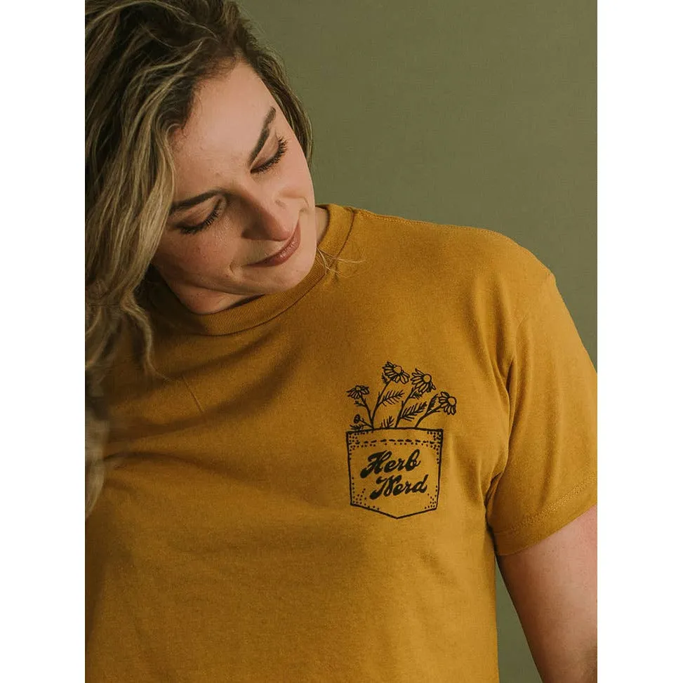 Herb Nerd - Vintaged Cropped Tee in Chamomile